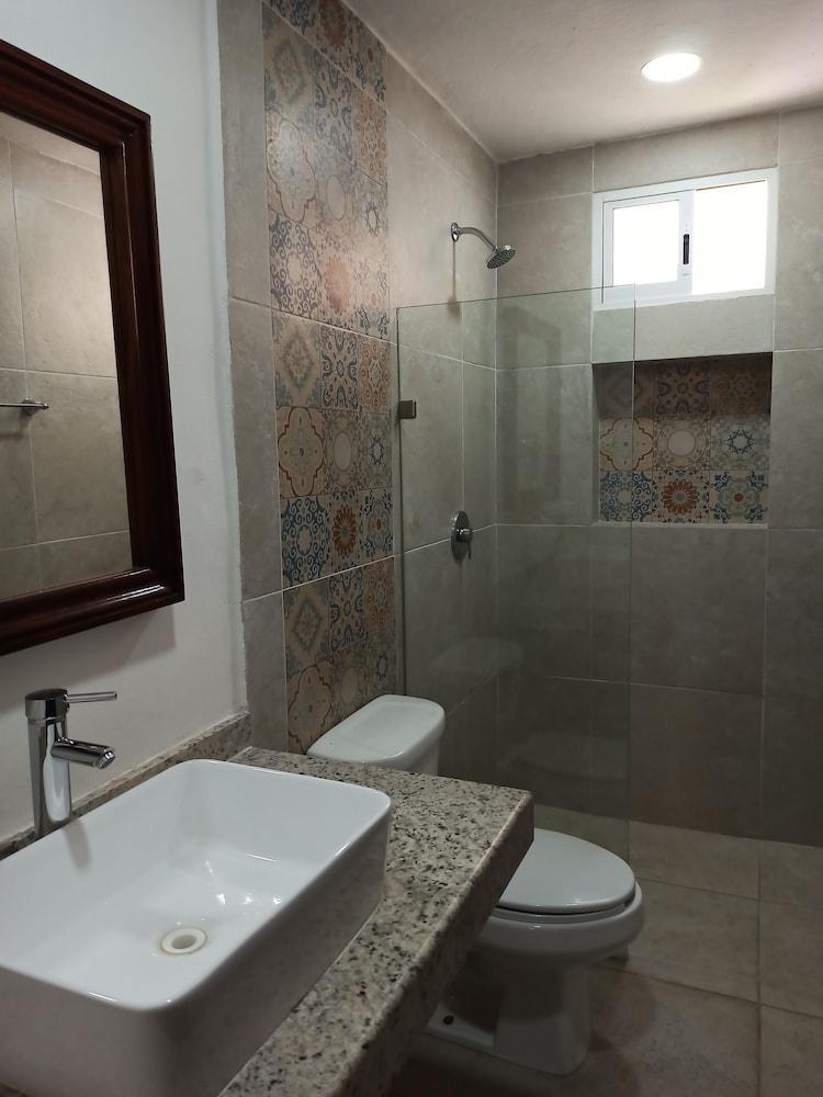 Hotel Catedral ואיאדוליד מראה חיצוני תמונה